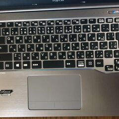 Office2021+Project2021+Visio2021導入の高画質(3200×1800)薄型ノートパソコンの画像