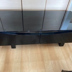 リビングテーブルの画像