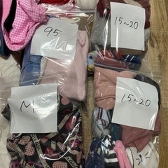 女の子用子供服セットです！800円でお譲り致します！の画像