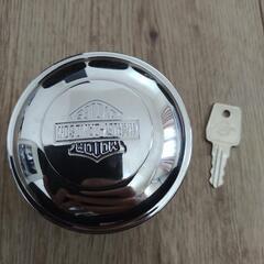 ハーレーダビッドソン純正タンクキャップ　鍵付き　61100119A