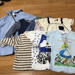 女の子洋服の画像