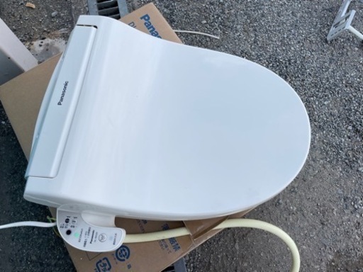 パナソニック温水便座　リモコン付きDL-WH20
