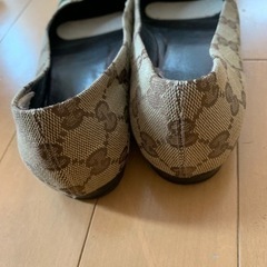 お話中　GUCCI パンプス１の画像