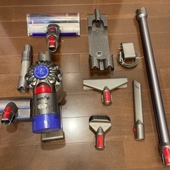 ダイソン　掃除機　Dyson V8 Fluffy+ SV10FF...