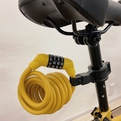 カインズ 折りたたみ自転車 着脱式カゴとダイヤルロック付の画像