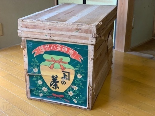 レトロな茶箱