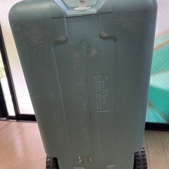 コールマン　エクストリーム　クーラーボックス　ホイールクーラーの画像