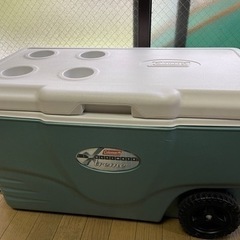 コールマン　エクストリーム　クーラーボックス　ホイールクーラー