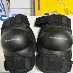 コミネ　膝のプロテクター