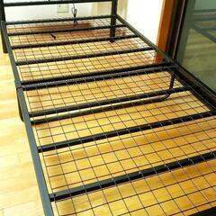シングルベッド（コンセント付き）の画像