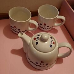 新品 未使用 チューリップ 急須 マグカップ セットの画像