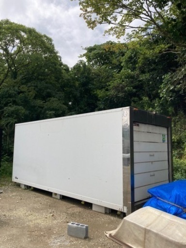 アルミコンテナ　断熱材入