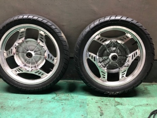 CBX400 550 ホイール　前後セット　値下げ