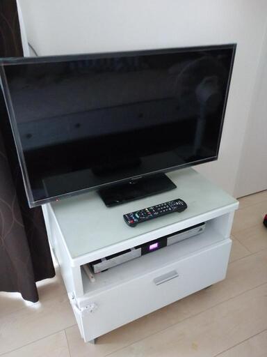 テレビ(パナソニック32型)