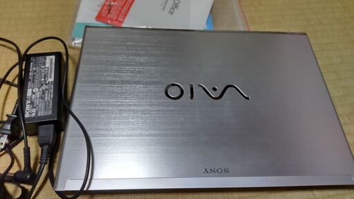 ソニーVAIO  SVT141C1IN