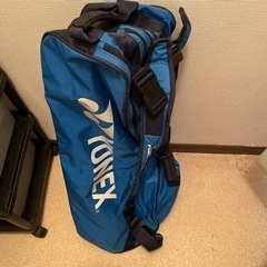 バドミントンのバッグの画像