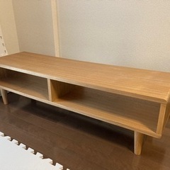 テレビ台の画像