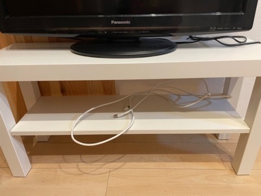 お取引中／録画機能付き 32型液晶テレビ ? パナソニック　テレビ台もお付けできます? Panasonic TH-L32R2B