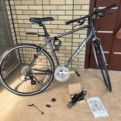 受け渡し者確定】クロスバイク ジャイアント