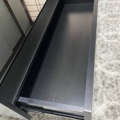 美品　おしゃれなガラステーブルの画像