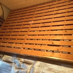 セミダブルベッドマッドレス&スノコの画像