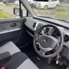 スズキ　ワゴンR　車　バイク　の画像