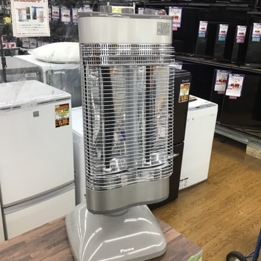 #I-95【ご来店頂ける方限定】DAIKINの遠赤外線ヒーターです