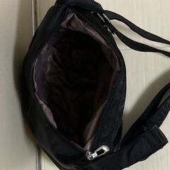 【取りに来てくれる方限定】ショルダーバッグ／ブラック・新品・未使用の画像