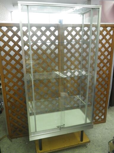 ■配達可■ガラスショーケース 幅90.5 高さ184 4段 アルミ ディスプレイケース ガラスケース 鍵付