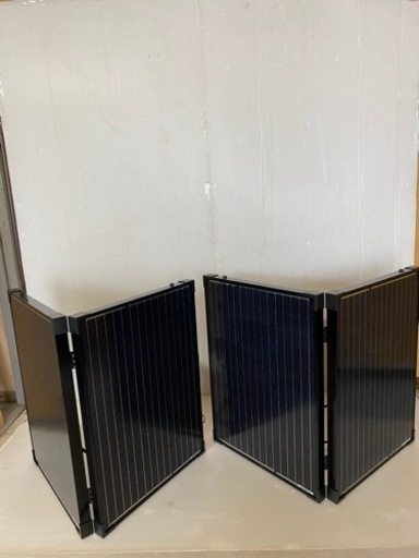 ポーダブル発電機　ソーラーパネル付き