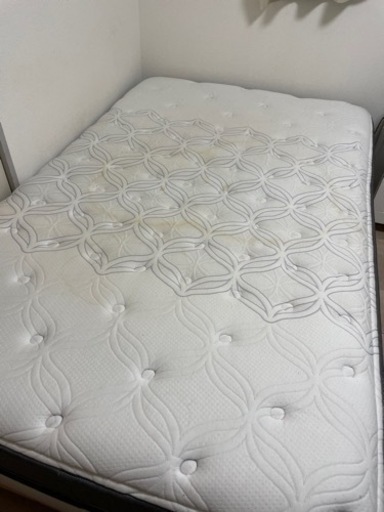 Sealy シーリー　セミダブルマットレス