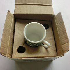 ⭐RIKO、珍しい超ミニマグ（5.5×5.0)箱入り未使用、⭐飾って頂いても、⭐お手数をおかけします、プロフィール必読ですの画像