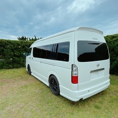 【キャンピングカー】ハイエース スーパーロング