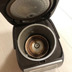 炊飯器 3合炊き TOSHIBAの画像