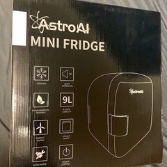 新品　未使用　そのほかも色々激安にて、出品してます！！AstroAI 冷蔵庫 小型 ミニ冷蔵庫 小型冷蔵庫 車載冷蔵庫 冷温庫 9L 車載 保温 保冷 2電源式 日本語説明書 ホワイト バレンタイン キットの画像