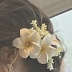 髪飾り プルメリア 結婚式の画像