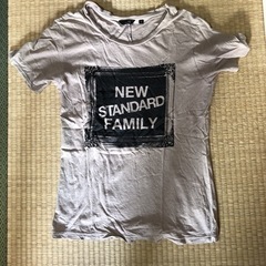 GUのTシャツ