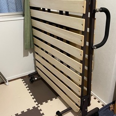 最終お値下げ⭐️折り畳みベッドの画像