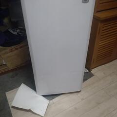 ４段冷凍庫