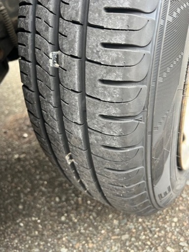 ダンロップのエナセーブ100キロほど走行のほぼ新品　2本