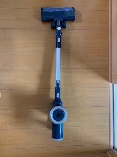 中古品　サイクロン掃除機