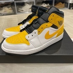 NIKE AIR JORDAN 1 MID "UNIVERSITY GOLD"