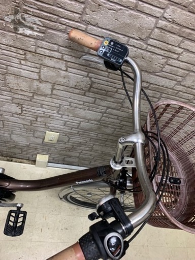 東京23区配達無料　新基準 Panasonic パナソニック ビビ　8.9Ah 電動自転車☆中古☆パナ ③