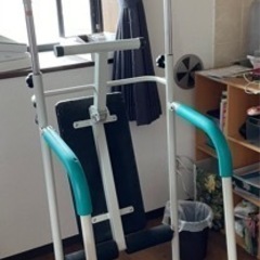 ぶらさがり健康器具