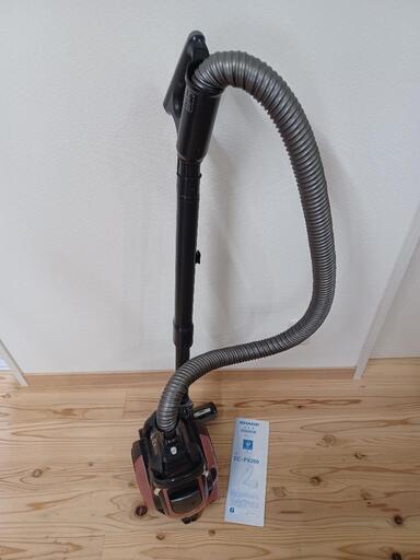 シャープ　サイクロン掃除機(説明書あり)