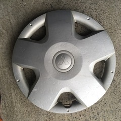 三菱　ホイールキャップ　カバー　13インチの画像