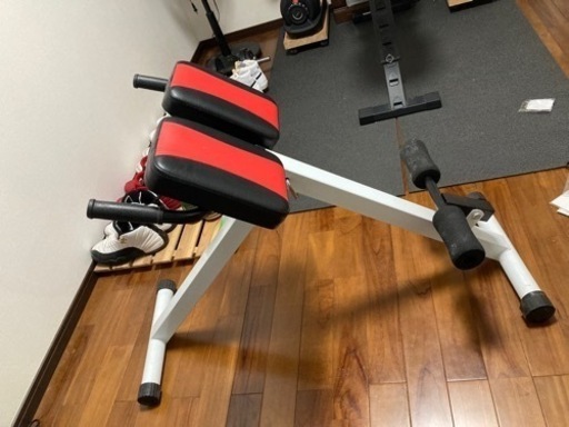 バックエクスベンチ