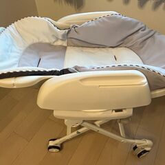 【値下げ】ハイローラック（ハイローチェア）　Combi コンビ ネムリラ 【美品】の画像