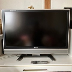 シャープAQUOS 37型