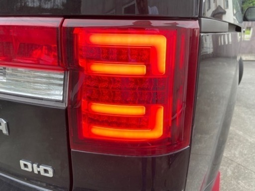 デリカD5 社外LEDテールランプ